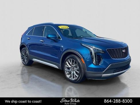 Used 2019 Cadillac XT4 Premium Luxury FWD image 1