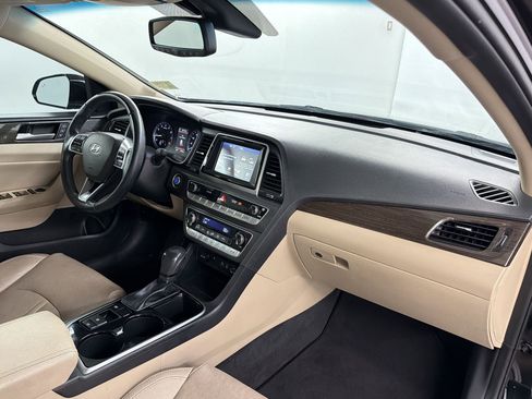 Used 2018 Hyundai Sonata Limited image 36