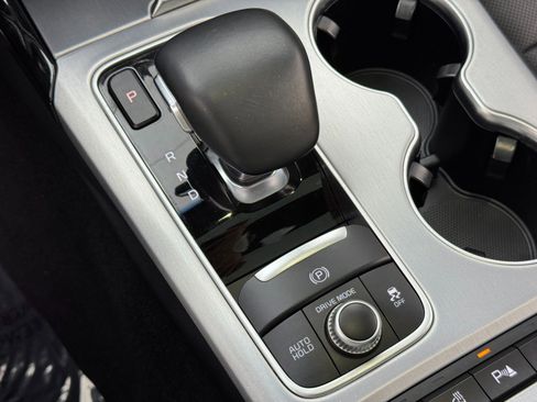 Used 2020 Kia Stinger GT2 image 32