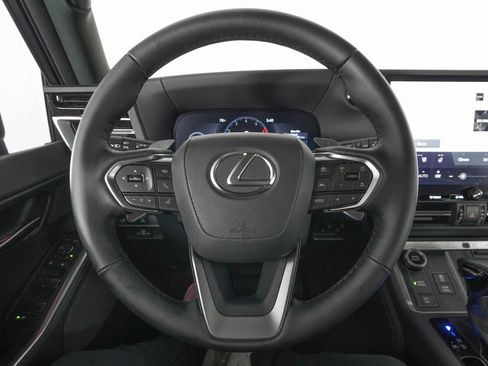 Used 2025 Lexus GX 550 550 Luxury+ image 20