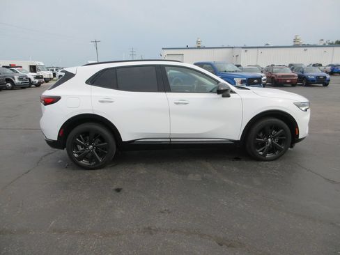 Certified 2022 Buick Envision Essence w/ Sport Touring Package AWD/4WD image 4