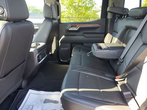 Used 2023 GMC Sierra 1500 Denali w/ Denali Reserve Package AWD/4WD image 31
