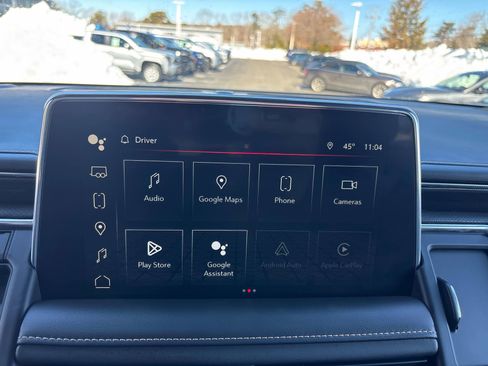 Used 2023 GMC Yukon XL AT4 image 33