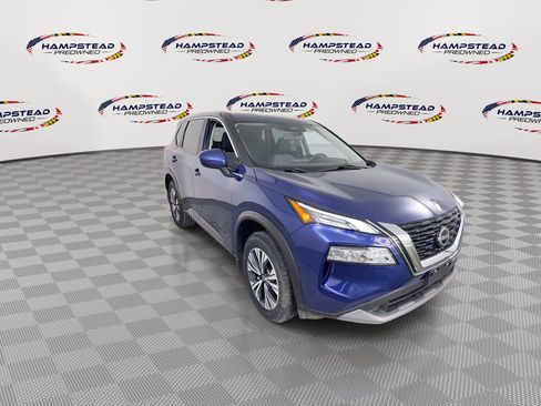 Used 2023 Nissan Rogue SV AWD/4WD image 2