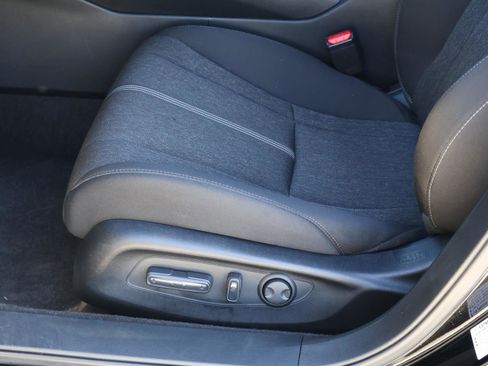 Used 2025 Honda Accord Sport image 14