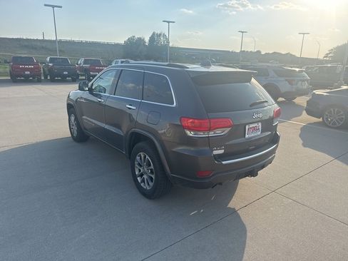 Used 2015 Jeep Grand Cherokee Overland w/ Advanced Technology Group image 7