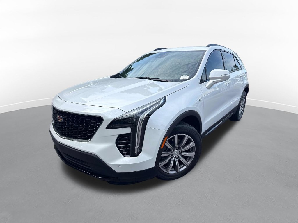 Used 2023 Cadillac XT4 Sport FWD image 2