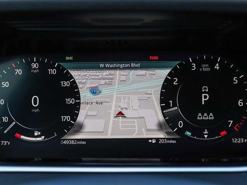 Used 2022 Land Rover Range Rover Evoque SE AWD/4WD image 23