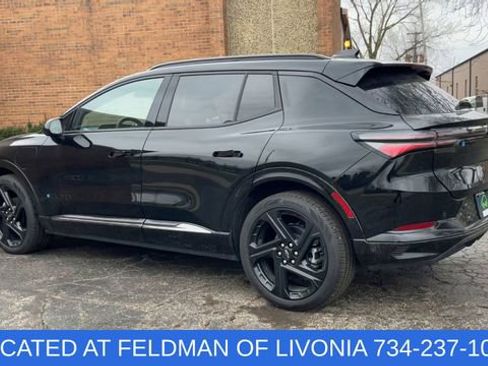 Used 2024 Chevrolet Equinox EV RS image 6