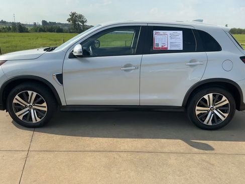 Used 2024 Mitsubishi Outlander Sport SE image 6