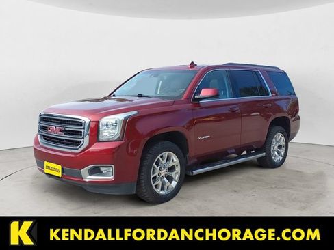 Used 2017 GMC Yukon SLT w/ Open Road Package AWD/4WD image 1