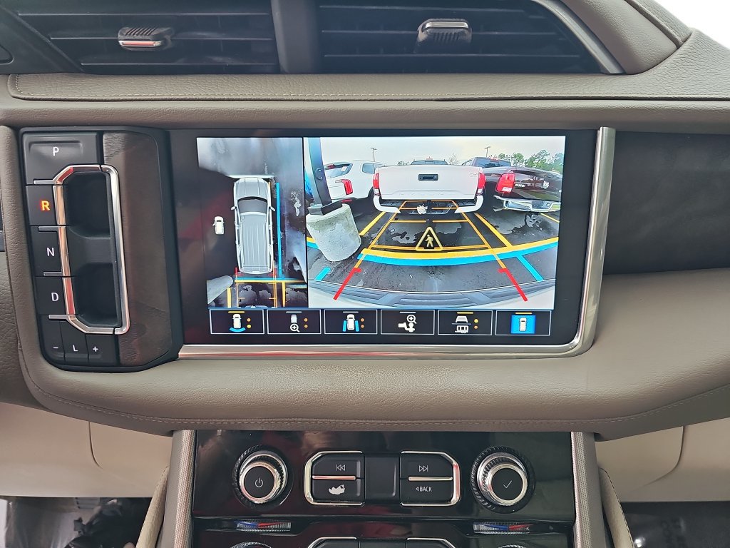 Used 2021 GMC Yukon Denali w/ Denali Ultimate Package RWD image 23