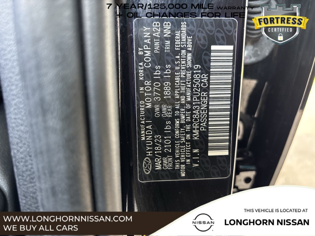 Used 2023 Hyundai Venue SEL FWD image 27