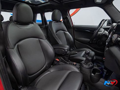 Used 2017 MINI Cooper S image 23