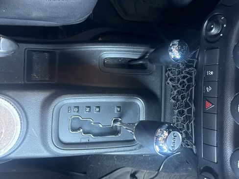 Used 2015 Jeep Wrangler Unlimited Sport w/ Quick Order Package 24S image 15