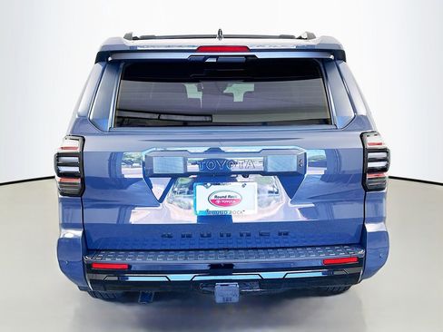 Used 2025 Toyota 4Runner TRD Sport Premium image 6