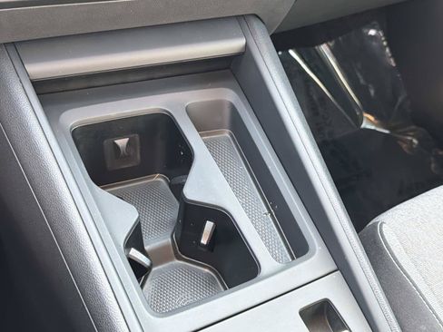 Certified 2026 Volkswagen Tiguan S FWD image 24