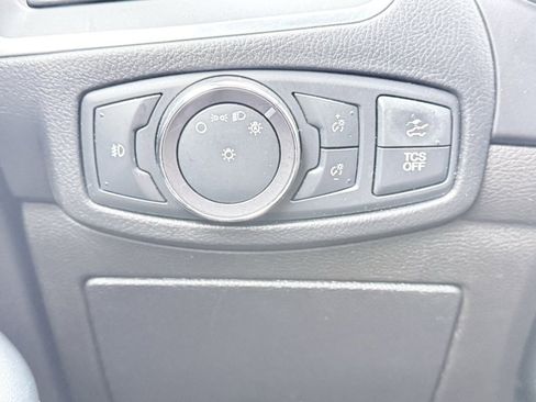 Used 2020 Ford Edge Titanium image 12