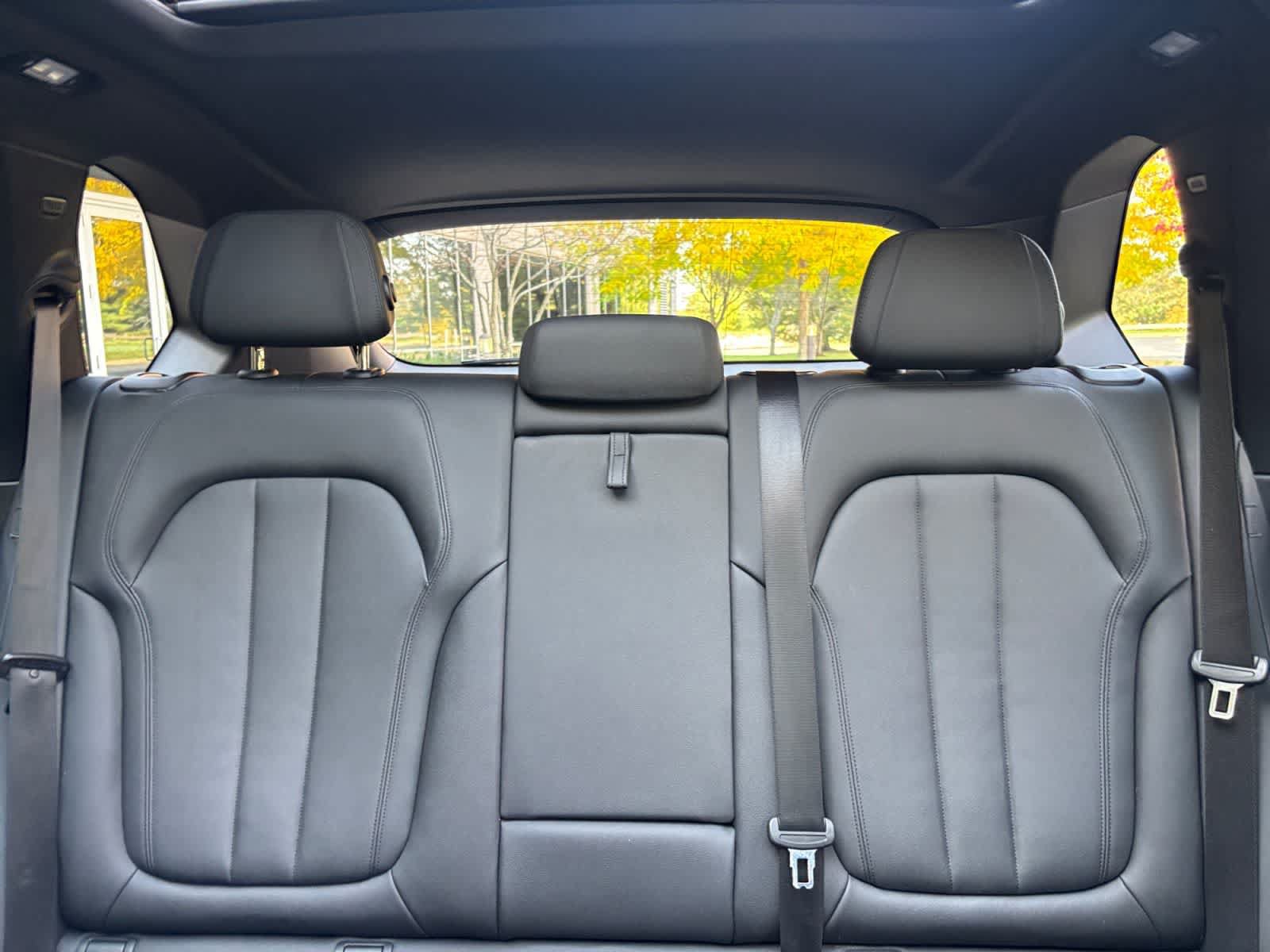 Used 2019 BMW X5 xDrive40i w/ Premium Package 2 AWD/4WD image 18