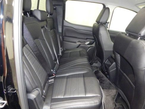 New 2025 Ford Ranger Lariat w/ FX4 Off-Road Package image 18