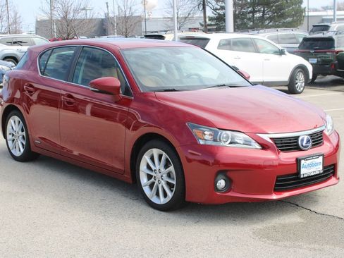 Used 2013 Lexus CT 200h w/ Premium Pkg w/Navigation image 3