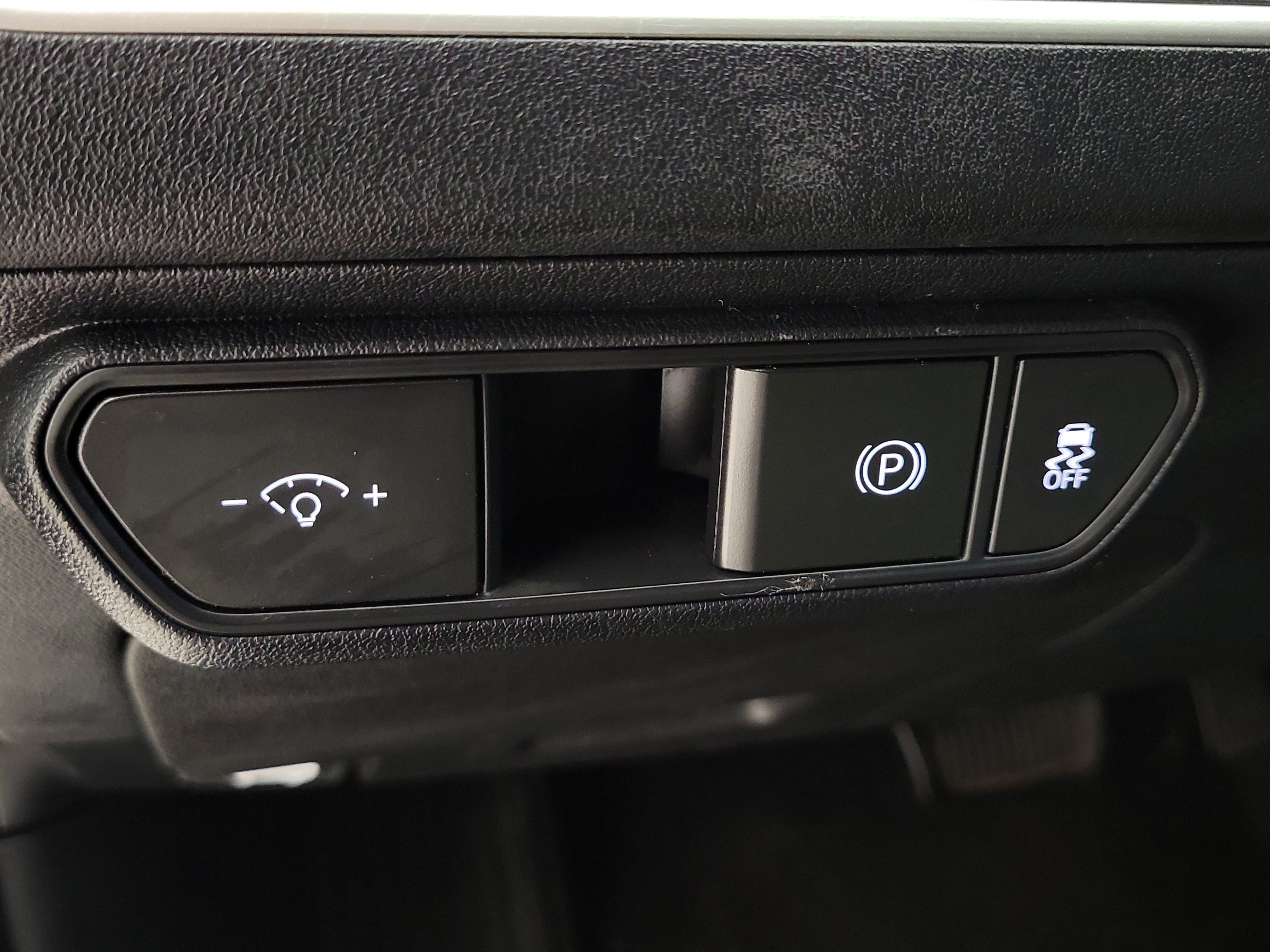 Used 2025 Kia K4 FWD image 13