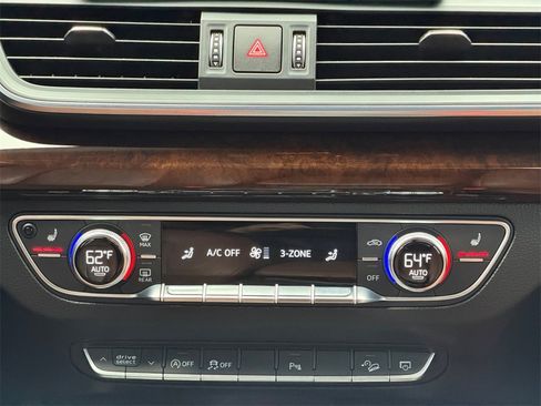 Used 2019 Audi Q5 2.0T Premium Plus w/ Premium Plus Package image 13