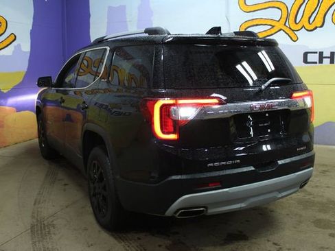 Used 2023 GMC Acadia SLE AWD/4WD image 5
