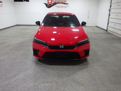 Used 2022 Honda Civic Sport image 6