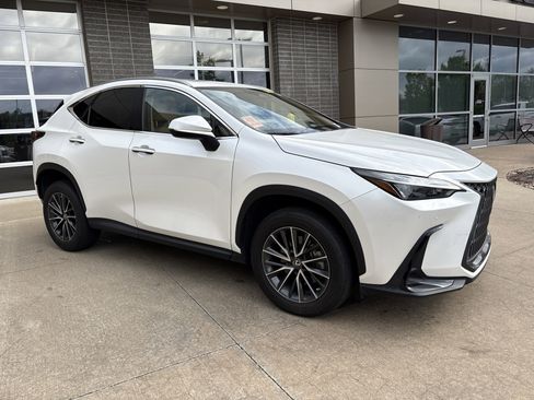 Used 2023 Lexus NX 350 AWD image 14