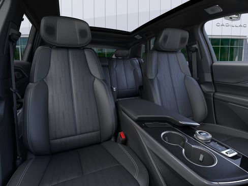 New 2026 Cadillac Lyriq V AWD/4WD image 16