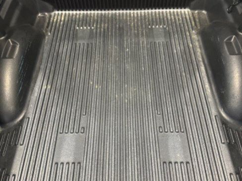 Used 2024 Ford F150 Lariat w/ FX4 Off-Road Package AWD/4WD image 44