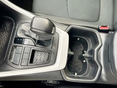 Used 2024 Toyota RAV4 LE image 23