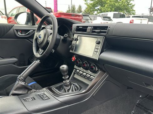 Used 2025 Subaru BRZ tS RWD image 9