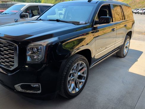 Used 2020 GMC Yukon Denali w/ Open Road Package image 2