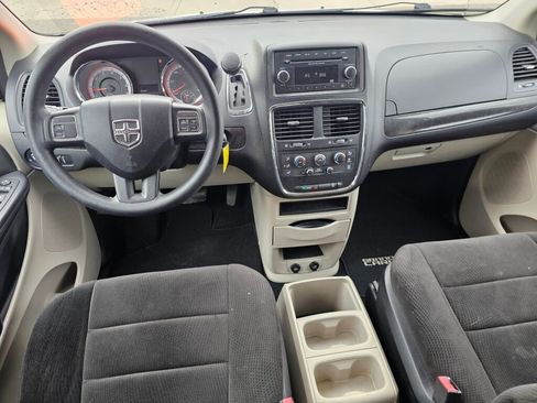 Used 2012 Dodge Grand Caravan SE FWD image 21