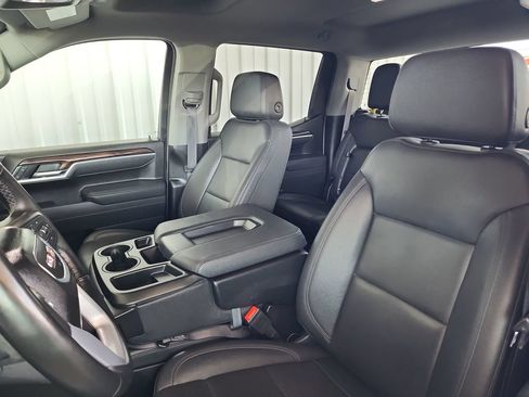 Used 2025 GMC Sierra 1500 SLT AWD/4WD image 15