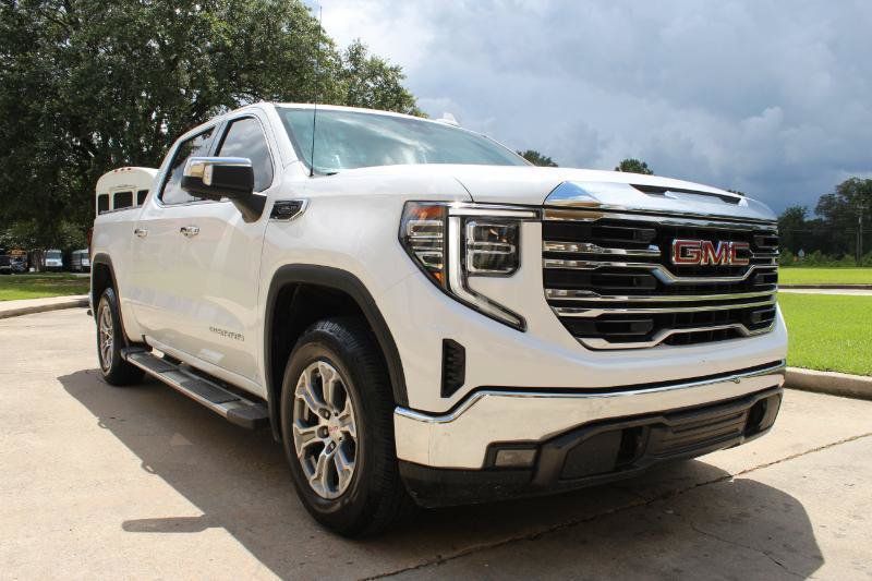 Used 2023 GMC Sierra 1500 SLT RWD image 5