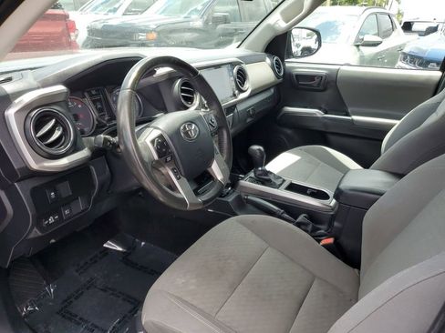 Used 2022 Toyota Tacoma SR5 image 13