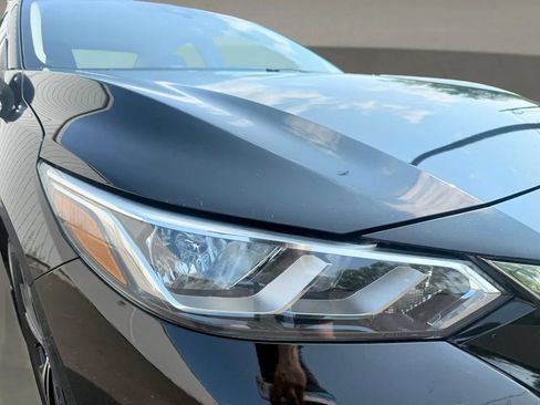 Used 2020 Nissan Sentra SV FWD image 11