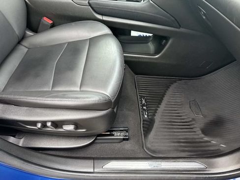 Certified 2024 Cadillac XT5 Premium Luxury AWD/4WD image 22