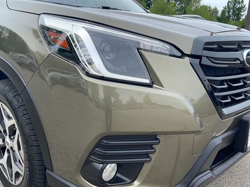 Used 2023 Subaru Forester Premium AWD/4WD image 12