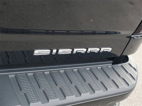 Used 2024 GMC Sierra 3500 Denali Ultimate image 28