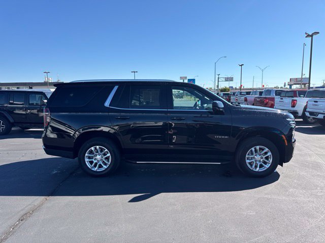 Used 2025 Chevrolet Tahoe LT AWD/4WD image 2