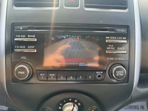 Used 2014 Nissan Versa Note SV w/ SL Package FWD image 13
