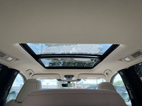Used 2023 INFINITI QX60 Luxe w/ Cargo Package FWD image 21