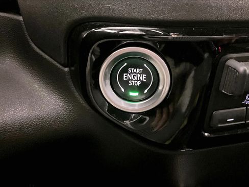 Used 2024 GMC Sierra 1500 Elevation AWD/4WD image 35