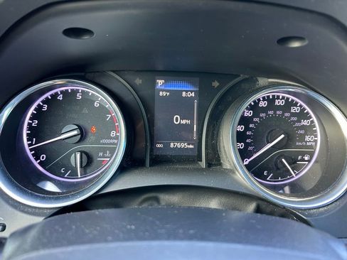 Used 2020 Toyota Camry LE FWD image 23