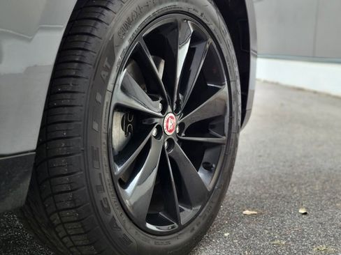 Used 2023 Jaguar F-PACE S image 46