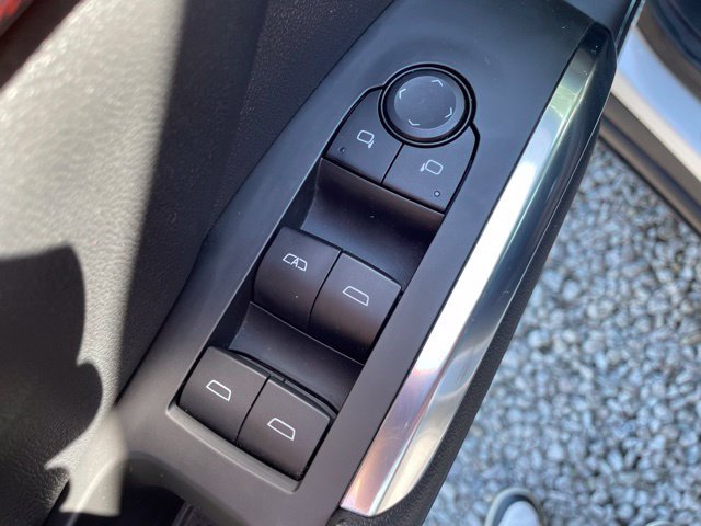 Used 2024 Chevrolet Traverse Z71 w/ Enhanced Driving Package AWD/4WD image 27
